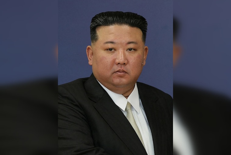 Kim And Lukashenko Seal Friendship Pact In Pyongyang Spectacle