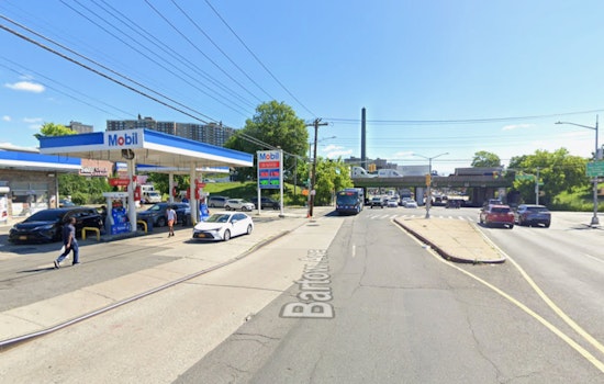 Knife-Wielding Crew Beats Bronx Bus Driver On Busy BX38 Route