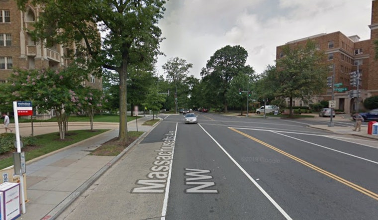 Knife-Wielding Patient Flips Out On D.C. Medics Inside Ambulance