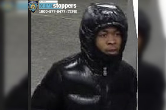 Knife-Wielding Trio Jumps Commuter in Pre-Dawn Fort Greene Heist
