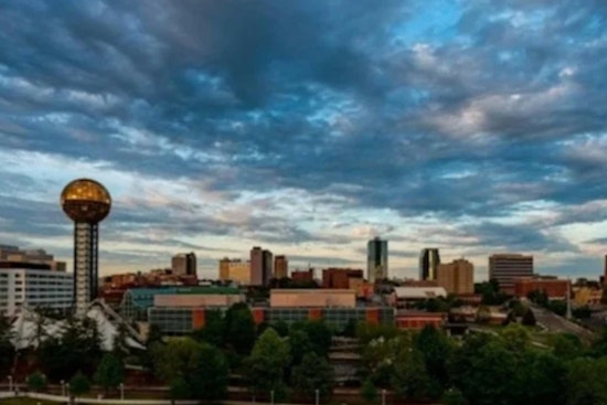 Knoxville Wakes To Damp Commute, Braces For Record-Busting Warmup