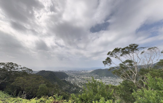 Kona Low Finally Lets Honolulu Breathe, But Muggy Mess Lingers
