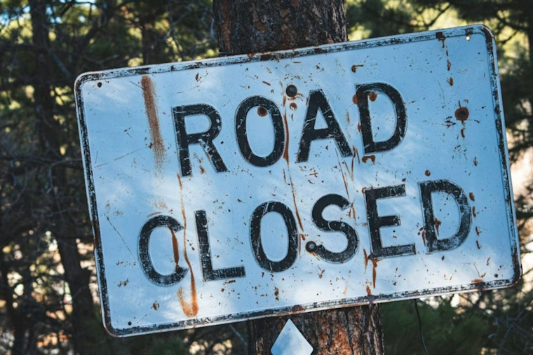 Kona Traffic Meltdown as Flooding Shuts Queen Kaahumanu Highway