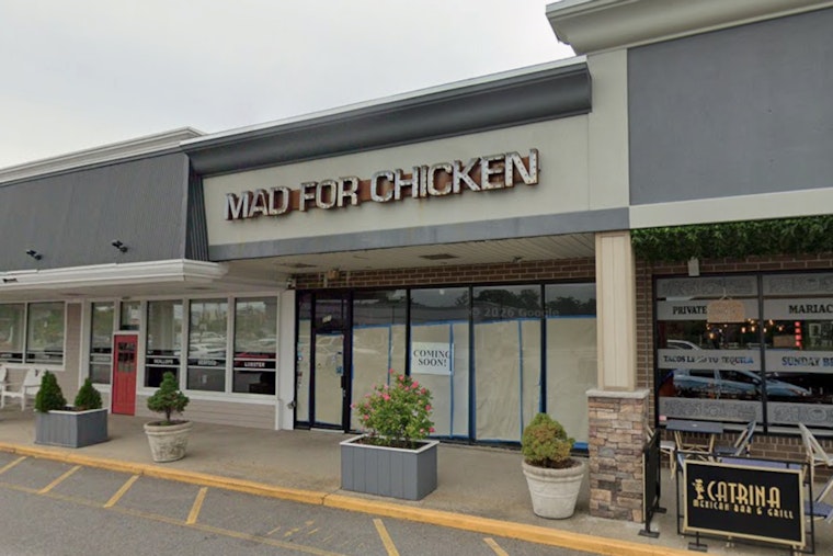 Korean Wing Craze Hits Carle Place As Mad For Chicken Moves In