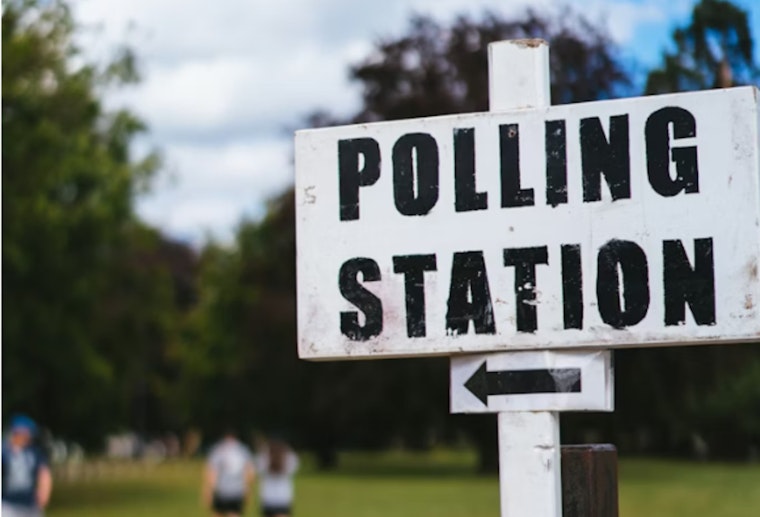 L.A. County Seeks Bilingual Poll Workers for June Primary