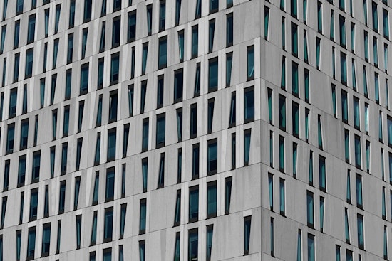 LA Office Markets Struggle as Tech Layoffs Drive Rising Vacancies