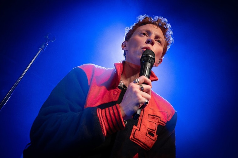 La Roux Backs Model Who Says Kanye Choked Her In Chelsea Hotel Video Shoot