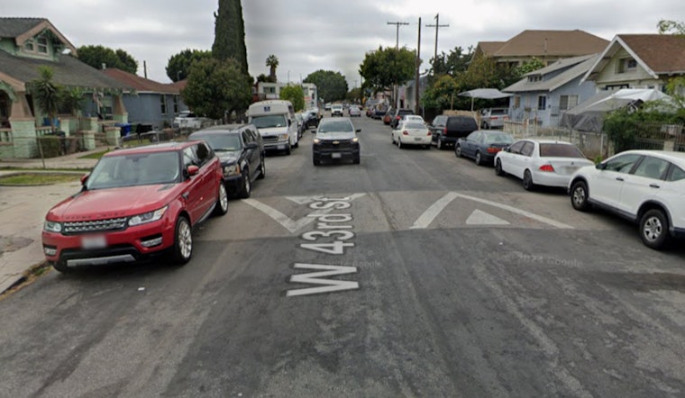 LAFD Knocks Down Fire at 238 W. 43rd St in Los Angeles