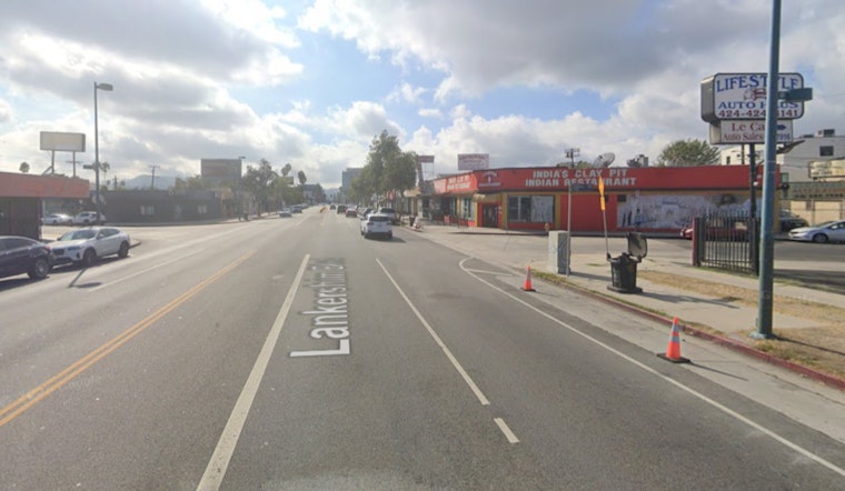LAFD Quickly Extinguishes Blaze at North Hollywood Auto Shop