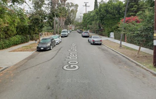LAFD Responds to Silver Lake Structure Fire on N Golden Gate