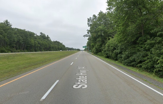 Lakeville Commute Snarled As Route 140 Sinkhole Sidelines Cars