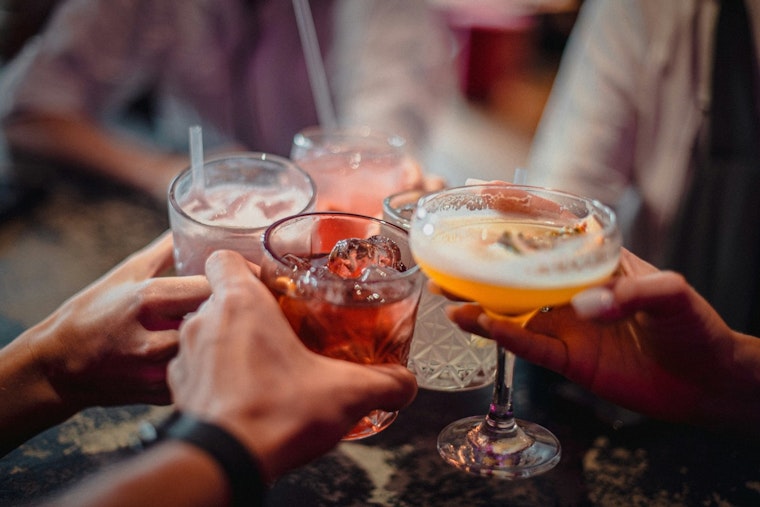 Last-Call Lifeline: New York Bars Get Green Light To Tap Neighborhood Liquor Stores