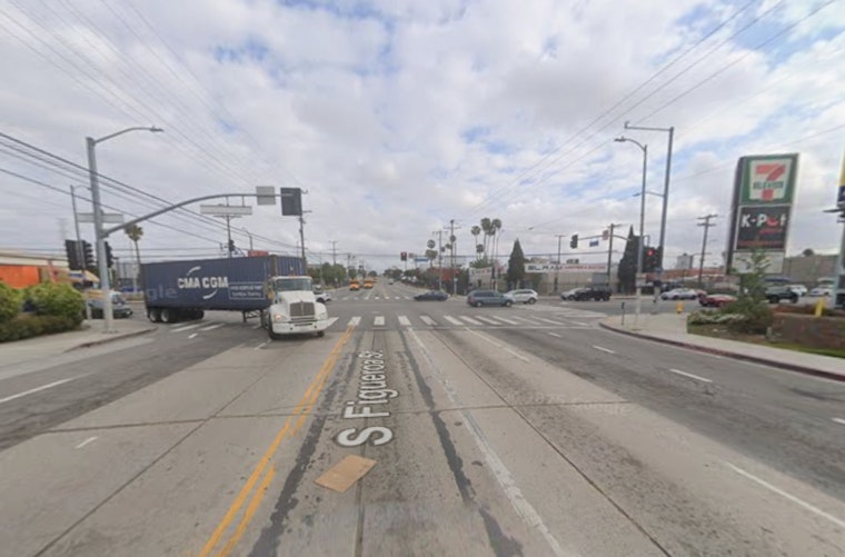 Late-Night Gardena 7-Eleven Call Ends In Deadly LAPD Shooting