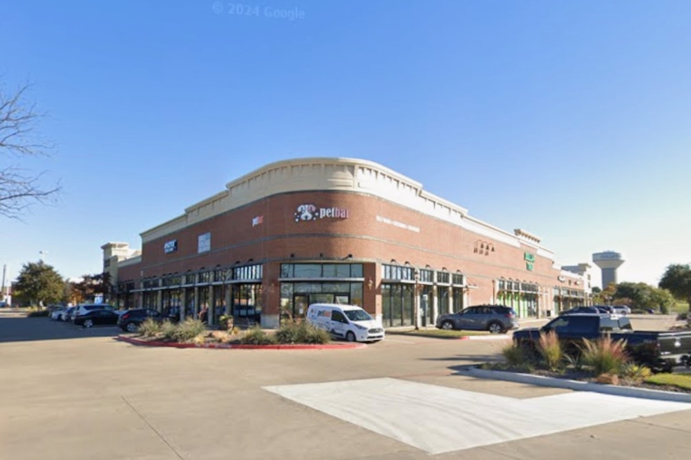 Late-Night Slice Star Zalat Crashes Colleyville Town Center