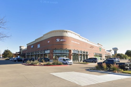 Late-Night Slice Star Zalat Crashes Colleyville Town Center
