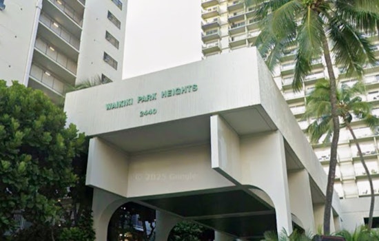 Late-Night Waikiki High-Rise Blaze Chases Resident From Condo