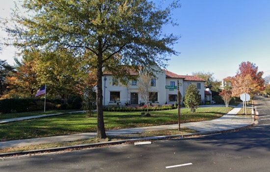 Lavish D.C. Manse Lists Beside the Veep's Official Digs