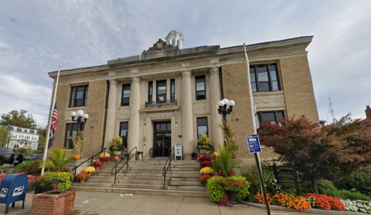 Leominster Parents Brace For Bus Bedlam As Strike Threatens School Runs