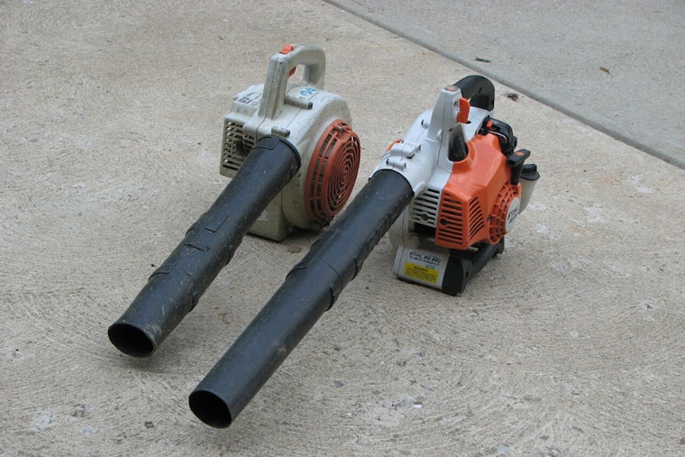 Lexington Leaf Blower Crackdown Shuts Off the Gas for Good