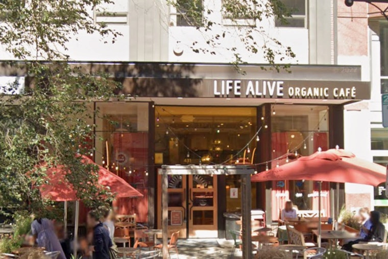 Life Alive Plots Splashy Seaport Landing With Bowls and Smoothies