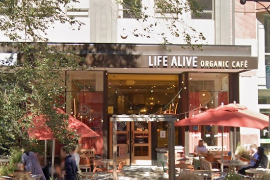 Life Alive Plots Splashy Seaport Landing With Bowls and Smoothies