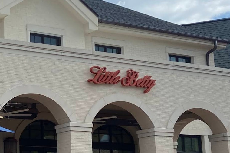 Little Betty Sea Bar Aims To Make Big Splash At Lane Parke
