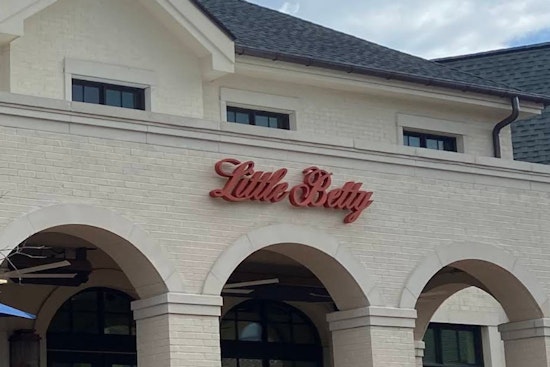 Little Betty Sea Bar Aims To Make Big Splash At Lane Parke