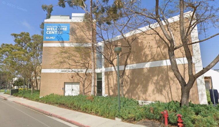LMU Faculty Demand Return To Bargaining After Protest