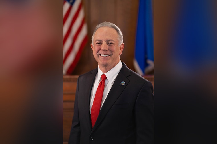 Lombardo Gushes over Firebrand Wayne Allyn Root at Vegas GOP Gala