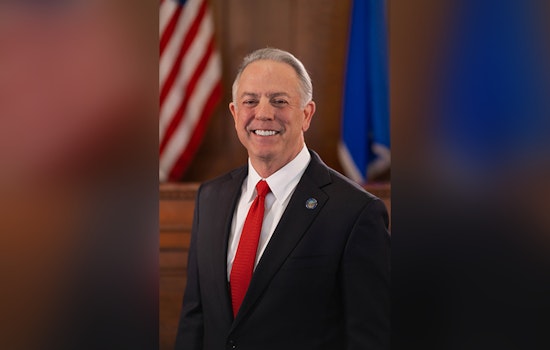 Lombardo Gushes over Firebrand Wayne Allyn Root at Vegas GOP Gala