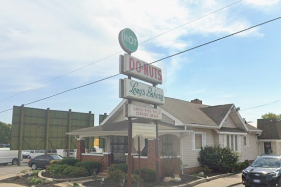 Long’s Bakery Leads Sugar-Coated Showdown Over 16th Street Bridge Closure