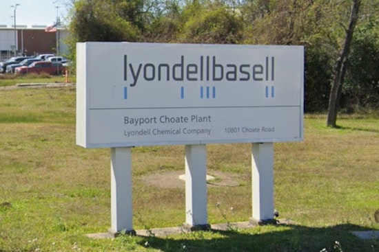 LyondellBasell Flame Lights Up La Porte Night Sky, but City Urges Residents to Stand Down