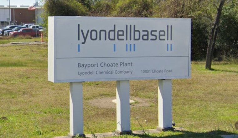 LyondellBasell Flame Lights Up La Porte Night Sky, but City Urges Residents to Stand Down