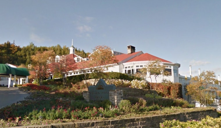 Mackinac Island Resort Serves Up Pizza, Coney Skillet and a Summer Full of Perks