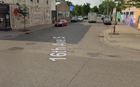 Man Severely Wounded in South Minneapolis Apartment Lobby