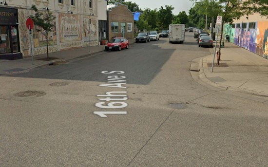 Man Severely Wounded in South Minneapolis Apartment Lobby