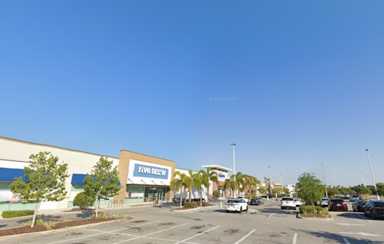 Man Shot Outside Five Below At Shoppes At Tyrone Square As Police Launch Probe