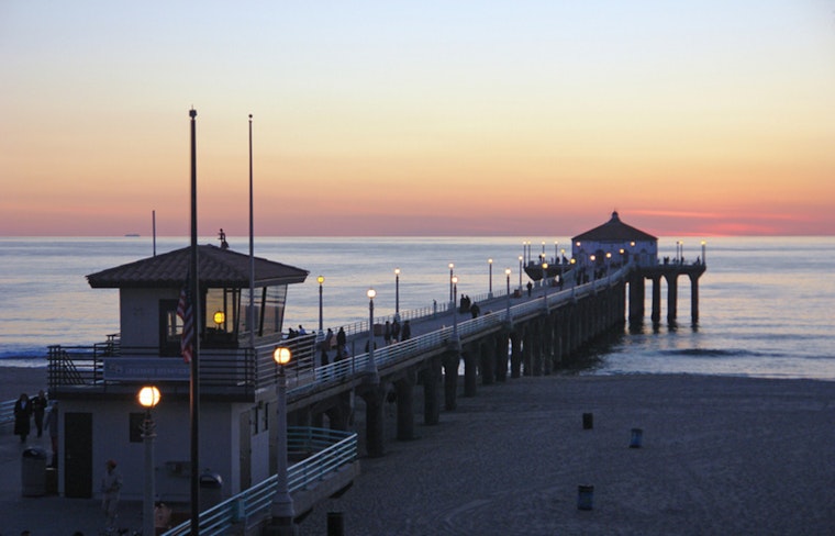 Manhattan Beach $24.9M Home Offers Front-Row Views of the Olympics