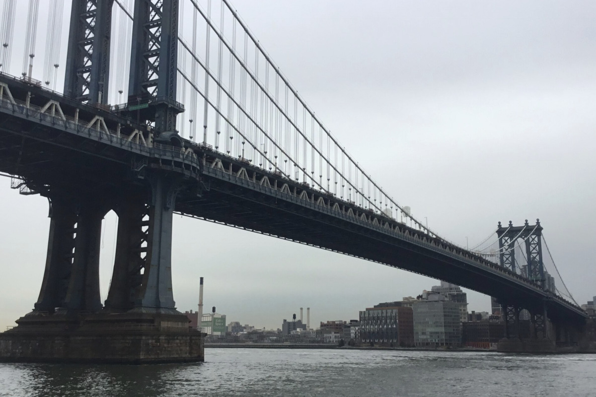16 Injured After Manhattan Bridge Bus Crash
