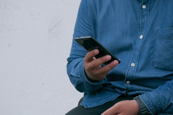 Maryland Lawmakers Advance School Phone Ban