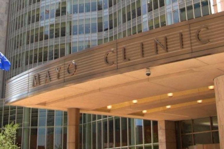 Mayo Rolls in Record Cash as Small-Town Minnesota Clinics Get the Ax