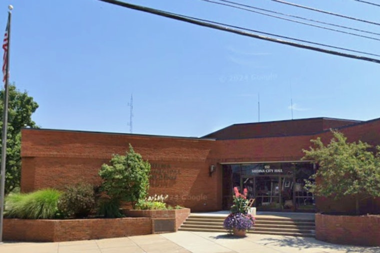 Medina County Power Play Puts Schools on the Hook for $7.7 Million