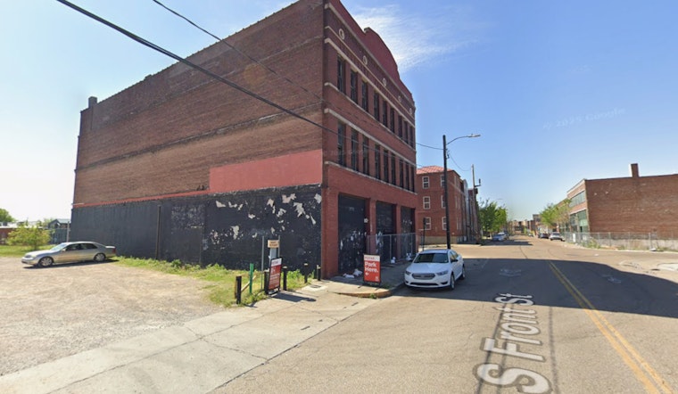 Memphis Blighted South Front Building Comes Down Near Gus's