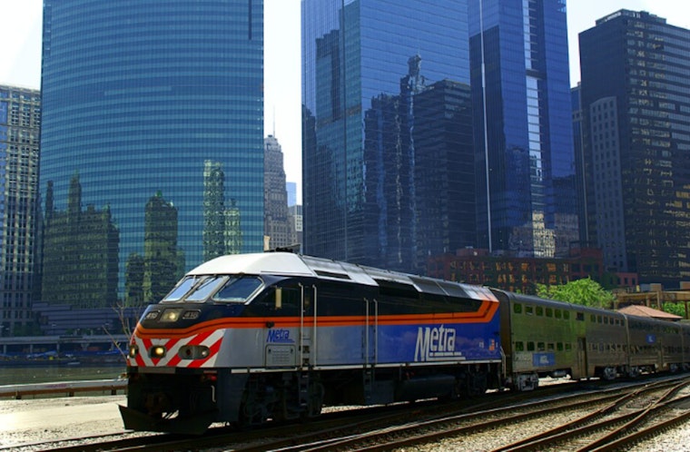 Metra Tests QR Ticket Scanning at Downtown Chicago Stations