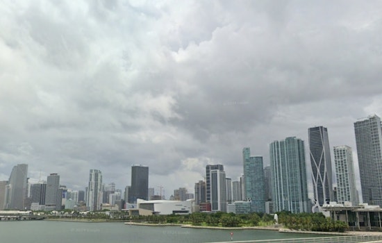 Miami Braces as Pop-Up Storms, Rip Currents Roil Weekend Plans