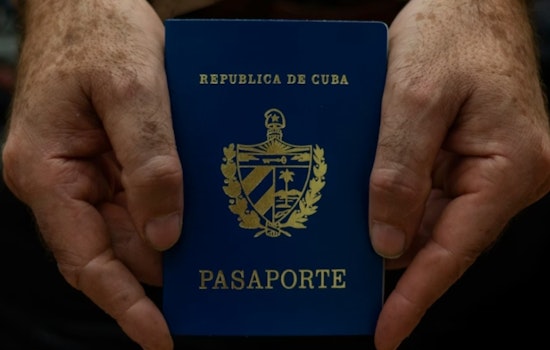 Miami Cubans Sue Feds Over Green Card Limbo