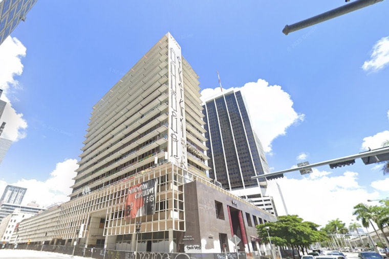 Miami Super-Tall Block Gutted As One Bayfront Plaza Faces Final Blows