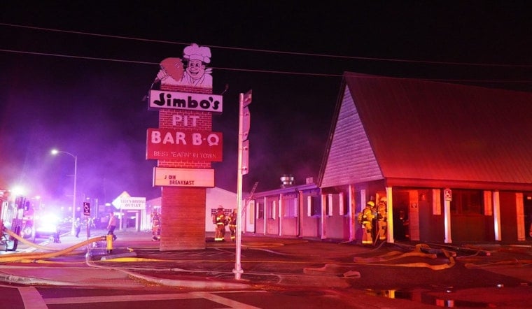 Midnight Kitchen Blaze Sidelines Tampa Barbecue Staple Jimbo's Pit