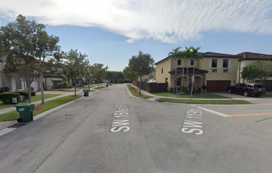 Midnight Miami-Dade Street Stabbing Leaves Man in Stable Condition