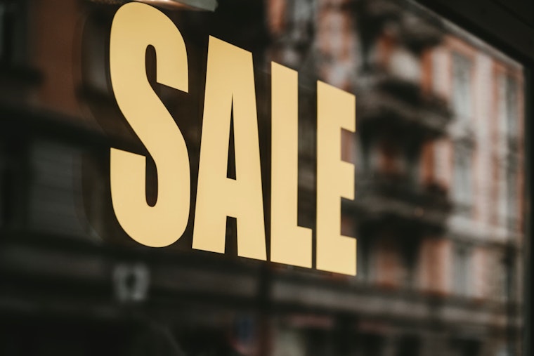 Midtown Office Mogul Gets 45 Days To Stop $135M Fire Sale